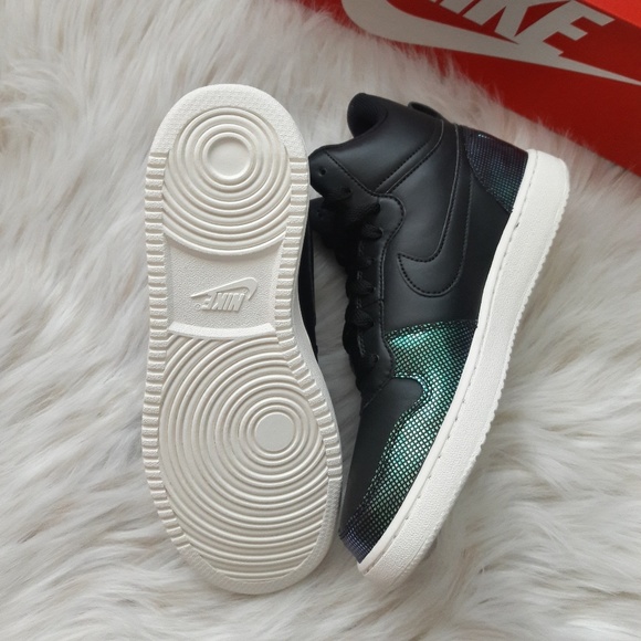 NEW Nike Court Borough Mid SE - Picture 4 of 8